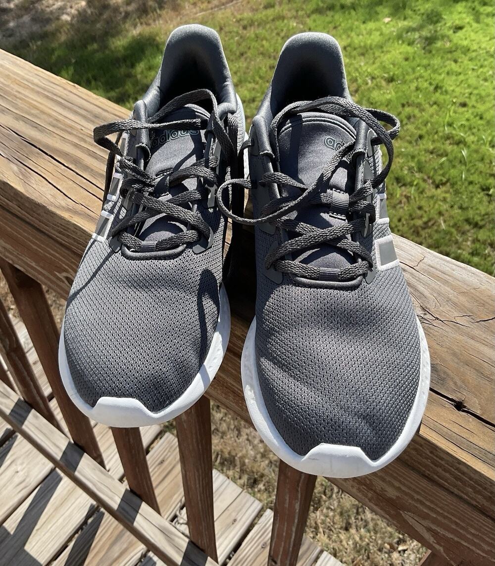 Adidas Cloudfoam Women’s 10 Gray Running Athletic Sneakers HWI 28Y001 Gz6775